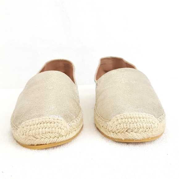 HALOGEN GOLD LEATHER ESPADRILLES - Picture 7 of 16
